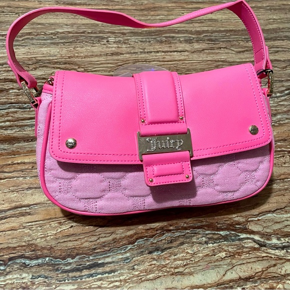 Juicy Couture - Picture 10 of 11